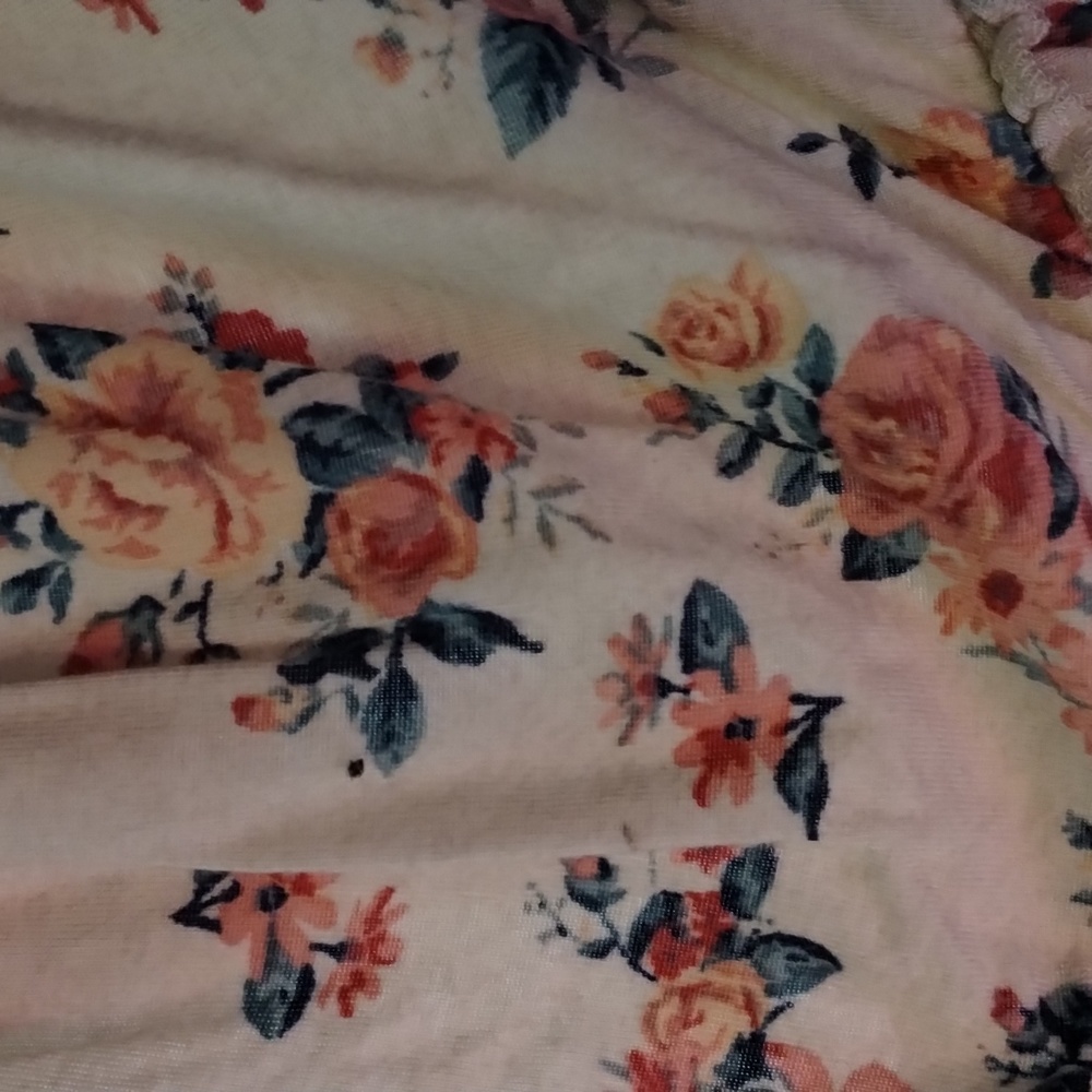 Top - Picture 2 of 2